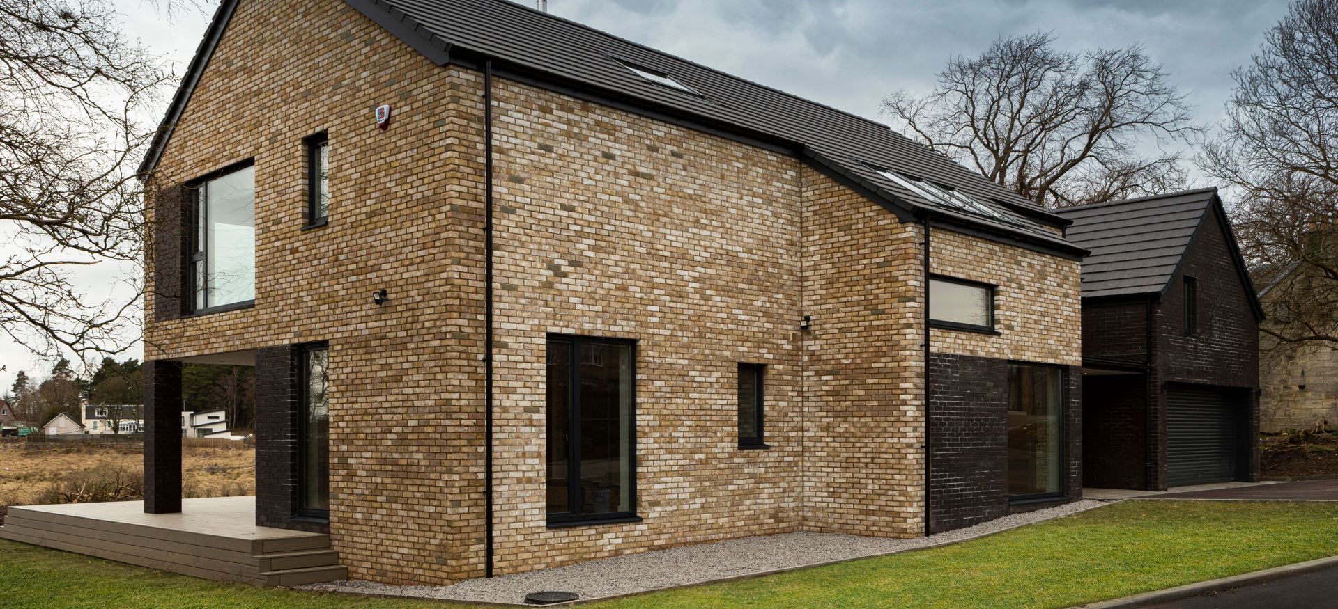 Six bedrooms, four bathrooms. 
