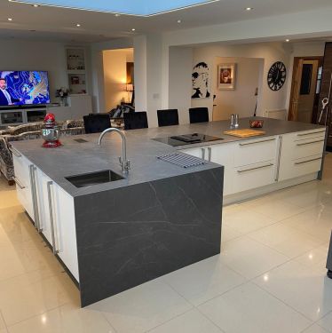 Connected to existing dining area and lounge
