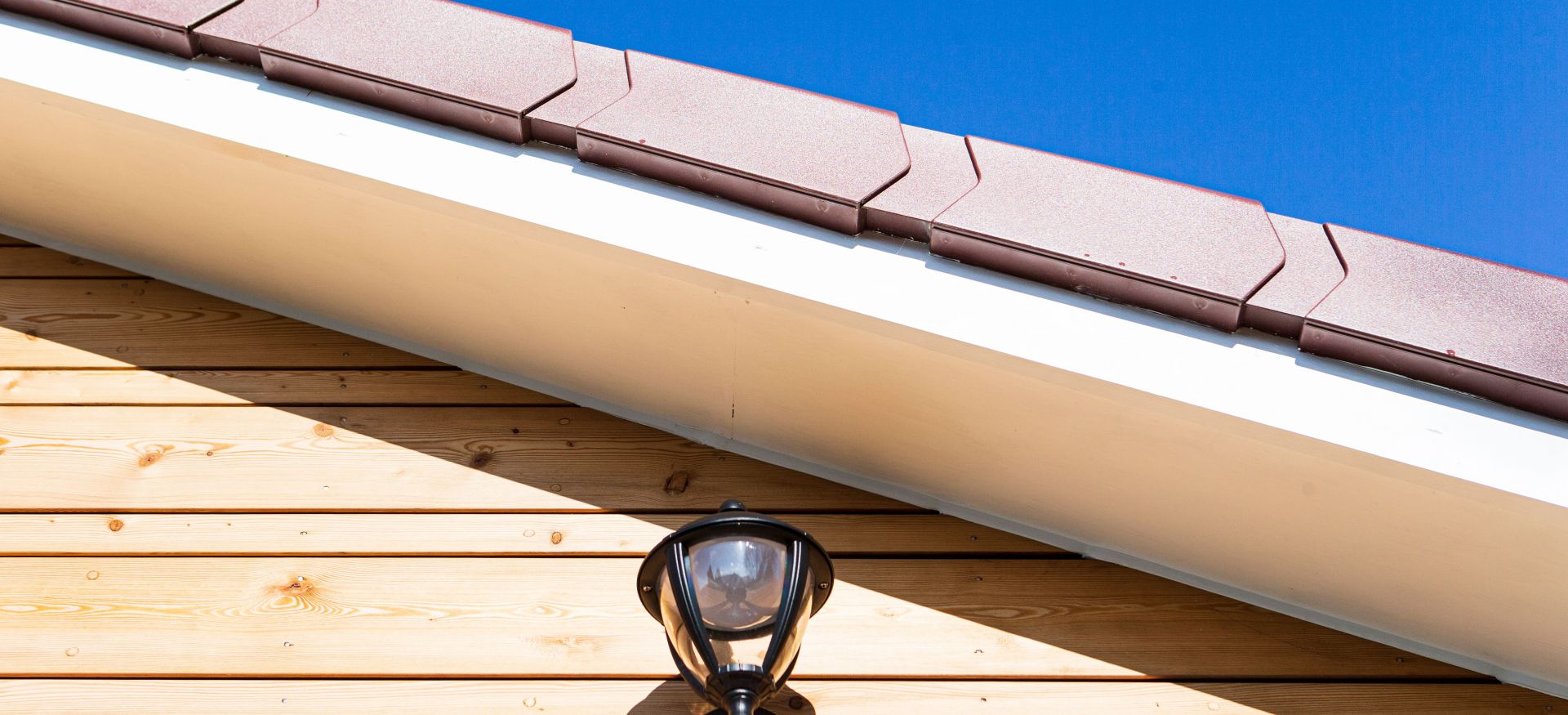 Expertly finished by highly skilled craftspeople. 